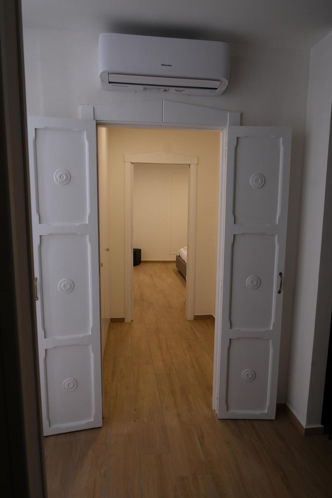 Toledo 292 Luxury House Daire Napoli Dış mekan fotoğraf